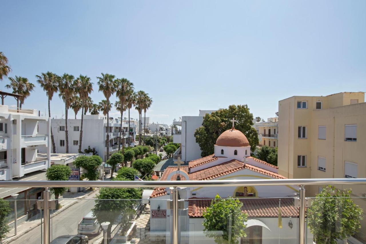 Mary's Maisonette דירה